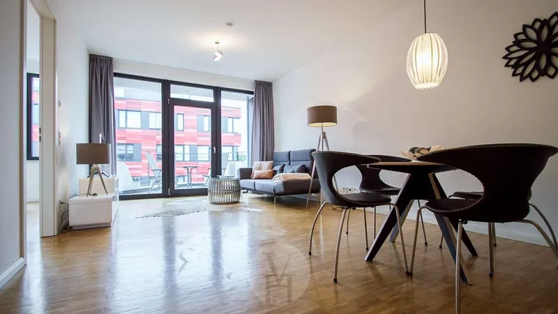 Modern und hochwertig eingerichtete 2-Zimmer-Wohnung fußläufig zur Mercedes-Benz Arena — photo 1